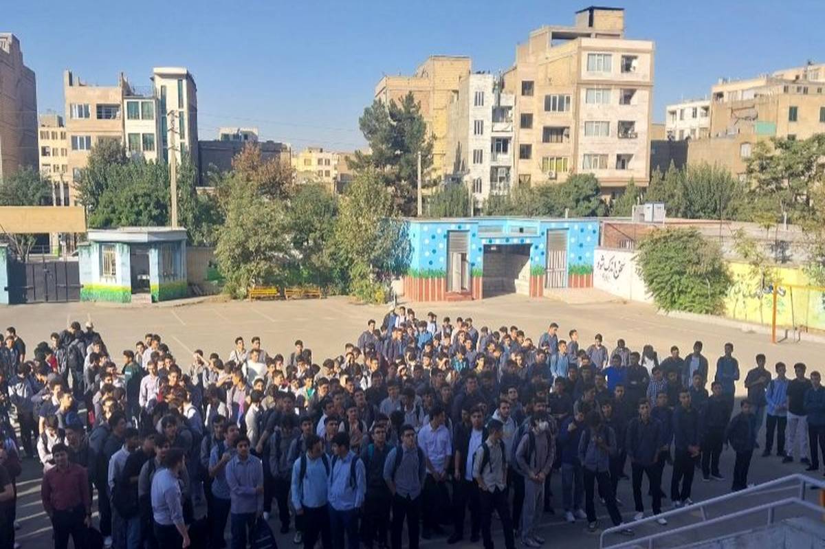 ۲۲ دانشآموزحائز رتبه برتر درکنکور سراسری امسال شدند