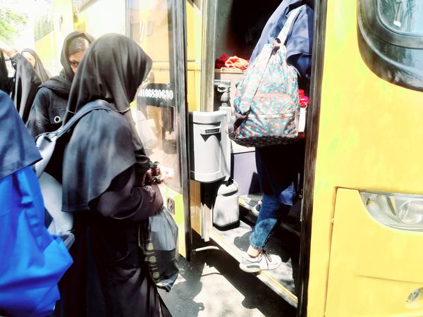 مراسم بدرقه و اعزام دانش‌آموزان دختر و مربیان خانم استان خوزستان به یازدهمین اردوی تشکیلات پیشتازان