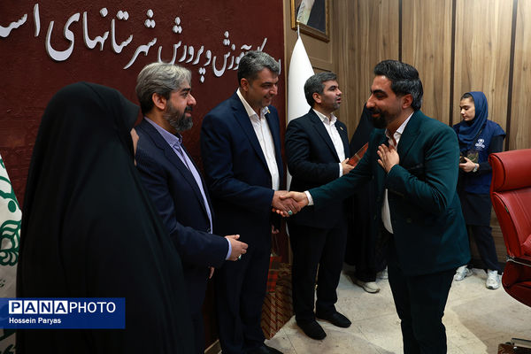 نشست صمیمی خبرنگاران پانا شهرستان‌های استان تهران با مدیرعامل خبرگزاری پانا