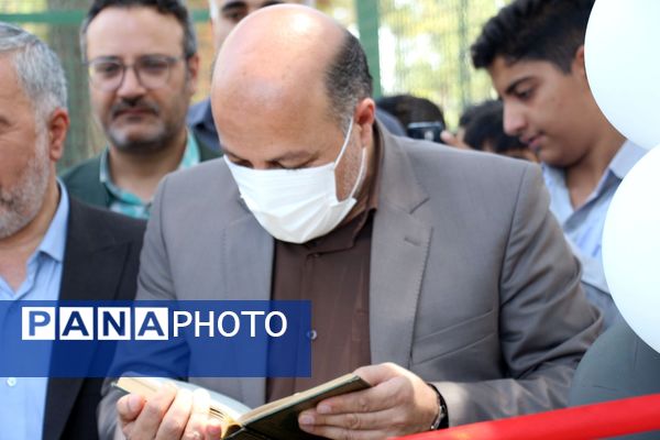 شروع تازه با شوت فوتبالیست‌های نوجوان 