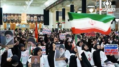اجتماع عظیم «رهروان زینبی» در قم 