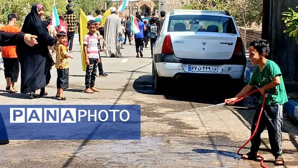 پیاده‌روی خانوادگی روستاییان «صرم» قم به‌مناسبت هفته دولت