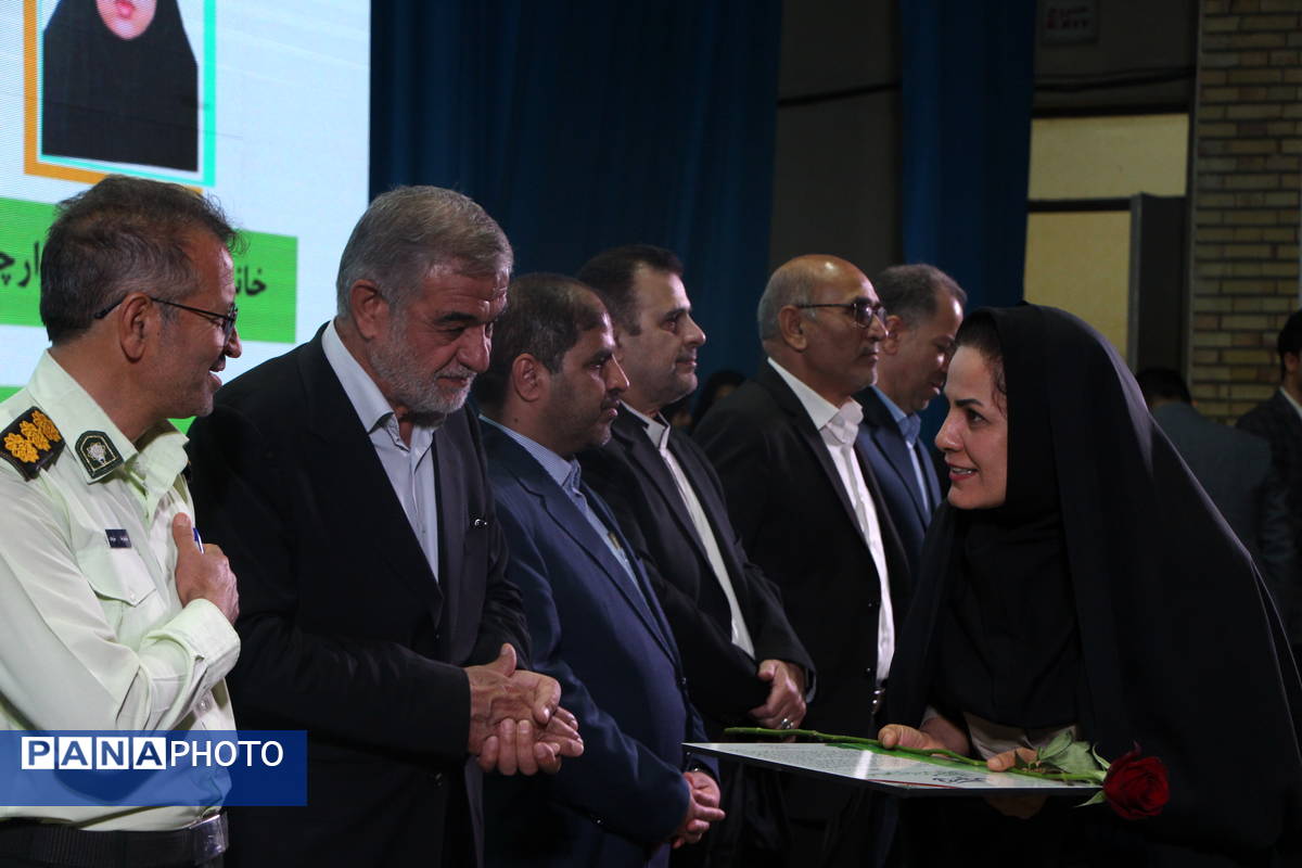 مراسم گرامیداشت مقام معلم در استان یزد