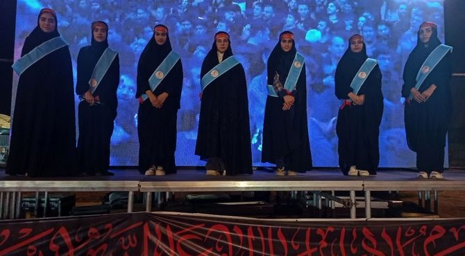 درخشش گروه سرود زیتون هلال در مسیر پیاده‌روی اربعین 