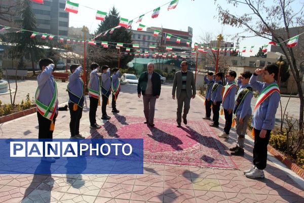 جشن پرشور چهل و ششمین سالگرد انقلاب در کانون روح‌الله منطقه ۵ تهران