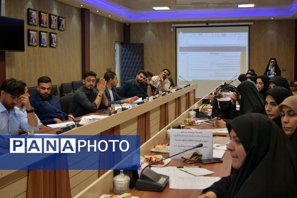 برگزاری جلسه توانمند سازی ویژه مشاوران جدیدالاورود در بهارستان دو
