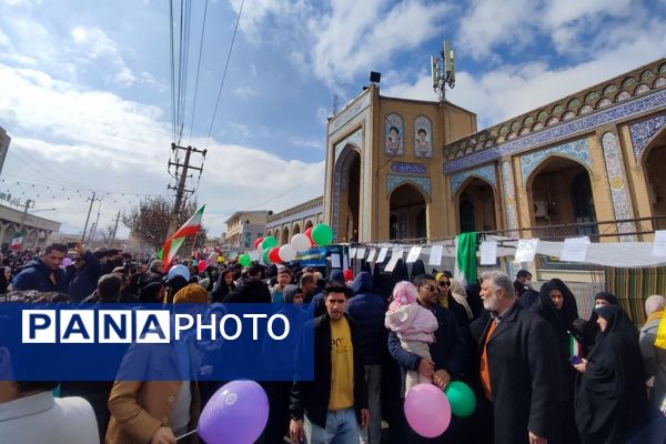 راهپیمایی یوم‌الله ۲۲بهمن در کرمانشاه 