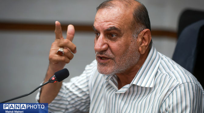 ضرورت بهره‌گیری از تجربیات پیشکسوتان در سازمان دانش‌آموزی/ باید دانش‌آموزان را برای حفظ وحدت و تقویت هویت ملی تربیت کنیم 