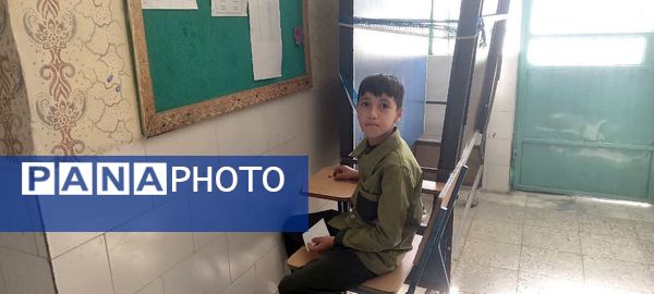 برگزاری انتخابات شورای دانش‌آموزی در مدرسه نواب صفوی