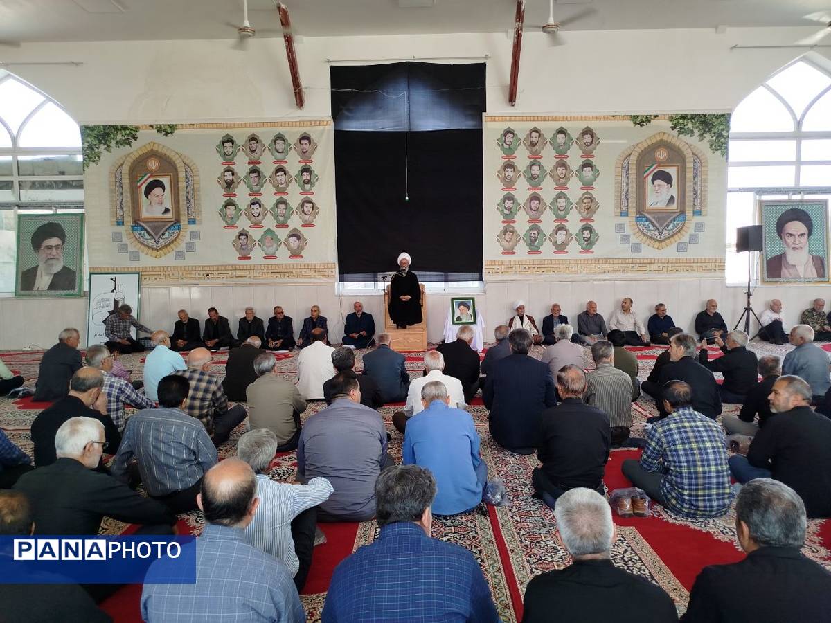 مراسم بزرگداشت سالگرد ارتحال امام خمینی (ره) و شهدای قیام ۱۵خرداد در هیئت رزمندگان کاشمر