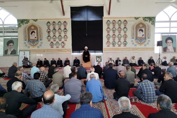 مراسم بزرگداشت سالگرد ارتحال امام خمینی (ره) و شهدای قیام ۱۵خرداد در هیئت رزمندگان کاشمر