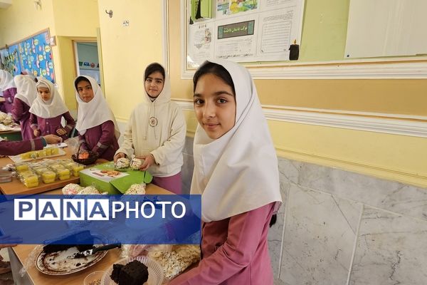 برگزاری روز شادی و نشاط در دبستان شهدای روستای مارکده 