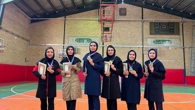 فرهنگیان شهرستان نظرآباد فاتح مسابقات داژبال فرهنگیان استان البرز شدند 