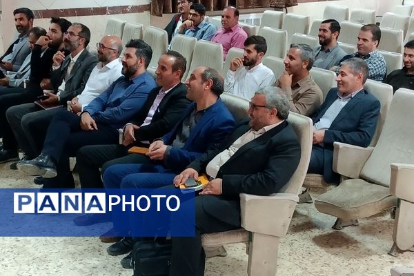 دوره آموزشی توانمندسازی معاونان پرورشی مناطق 14 گانه استان زنجان