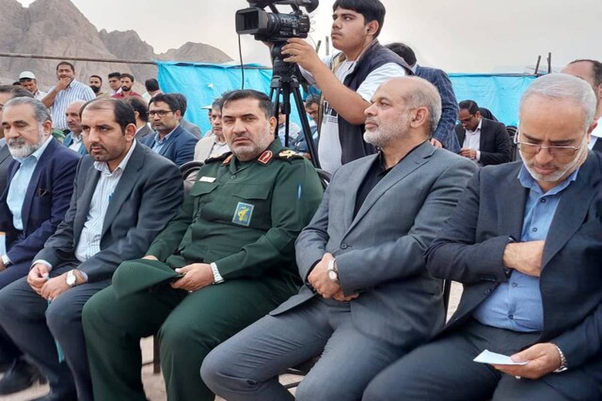 شروع عملیات ساخت بیش از ۸۰۰۰ مسکن در کرمان با حضور وزیر کشور