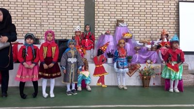 جشنواره هویت ملی و اسلامی در فاروج