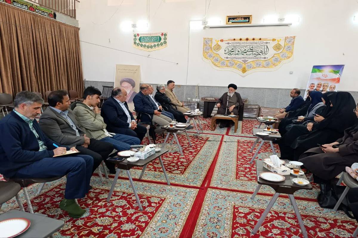 دومین نشست «رسانه در محضر علما» در یزد برگزار شد