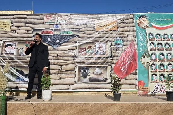 برگزاری یادواره «لاله‌های روشن» در دبیرستان مهدیه