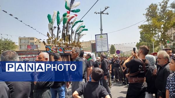  مراسم باشکوه ظهر عاشورا در امامزاده حسن کرج