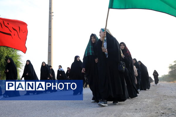 حال و هوای دختران هنرستانی قم در بازدید از یادمان‌های عملیاتی جنوب کشور