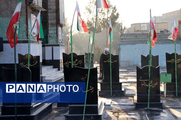 تجدید پیمان استاندار تهران با آرمان های شهدا