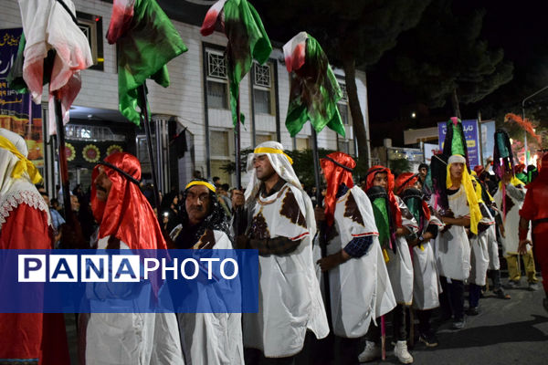 کاروان نمادین اسرای کربلا به مناسبت شهادت حضرت رقیه(س) در تربت‌حیدریه