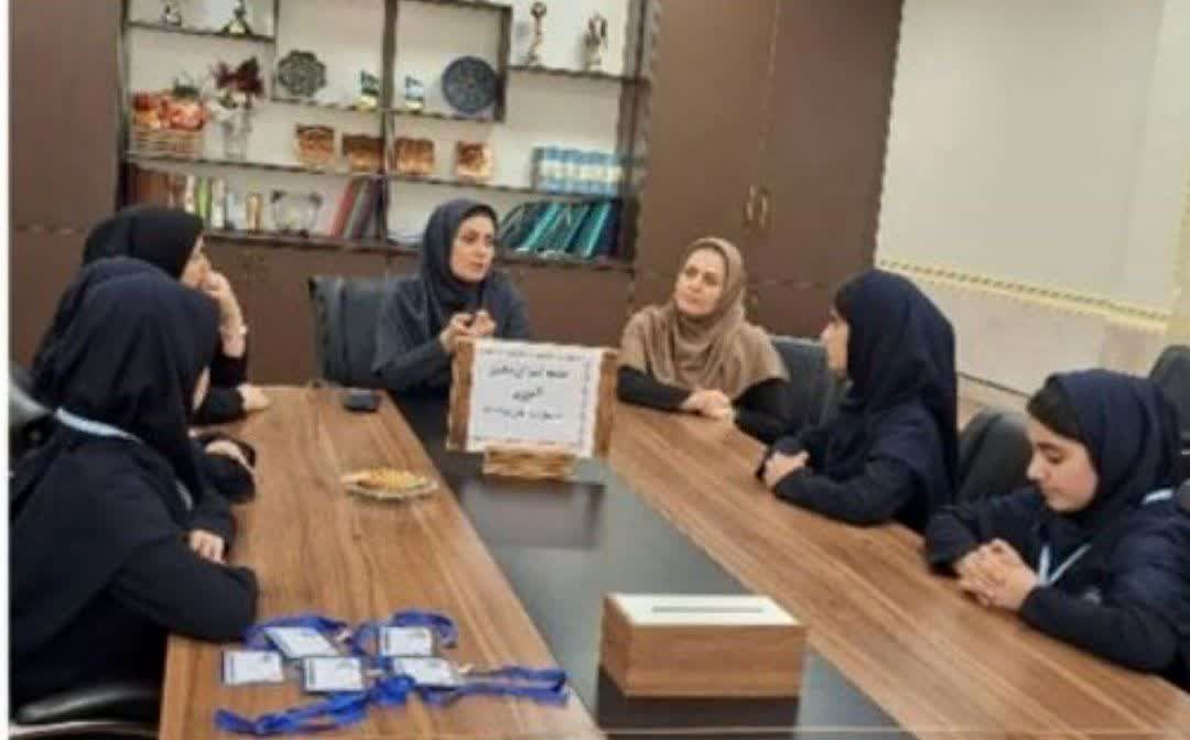 تحول در مدیریت مدارس استعدادهای درخشان خوزستان با فعال‌سازی شورای دانش‌آموزی