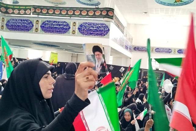 اجتماع بزرگ زینبیون در لردگان 