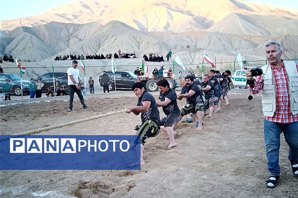 مسابقات بومی محلی در گود کشتی شهر بار نیشابور
