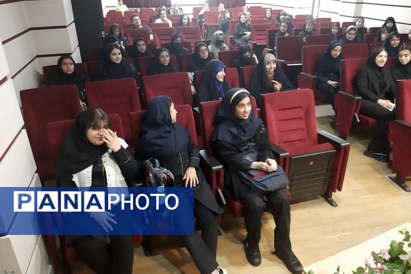 برگزاری دوازدهمین دوره انتخابات مجلس دانش‌آموزی در البرز