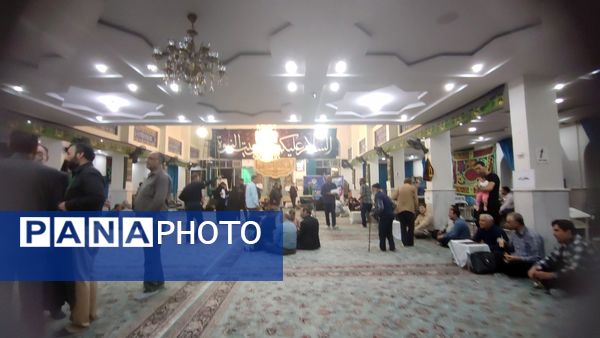  میزخدمت و دیدار فرماندار مشهد به همراه مسئولان ادارات با شهروندان مشهدی