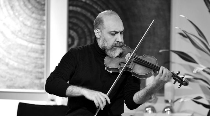 رد انگشتان من بازنشر شد/ بوم آهنگ در راه است