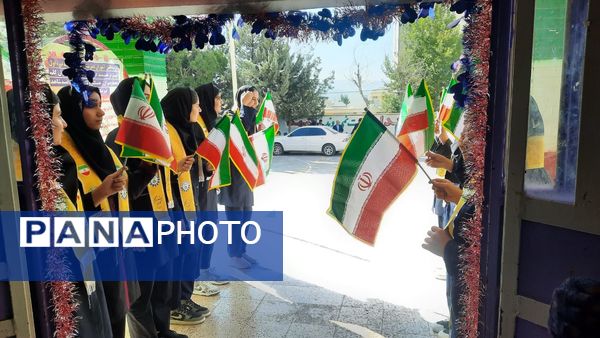 نواخته شدن زنگ «شور عاطفه‌ها» در مدارس کهگیلویه‌ و‌ بویراحمد