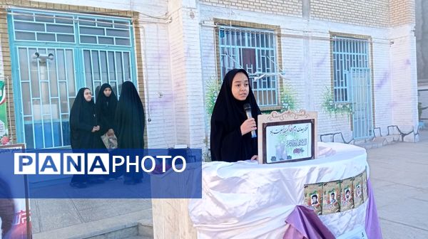 گرامیداشت روز بسیج دانش آموزی و عزاداری حضرت فاطمه(س) در خلیل آباد