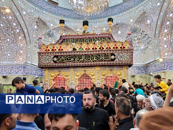 پیاده روی اربعین  و زیارت حرمین مطهر امام حسین علیه السلام و حضرت ابوالفضل عباس علیه السلام 