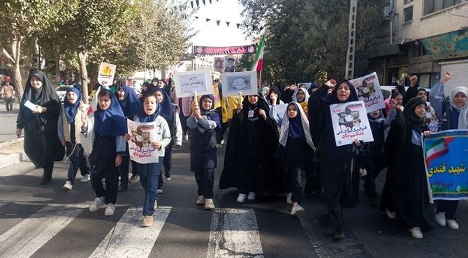 راهپیمایی یوم‌الله 13 آبان در استان البرز