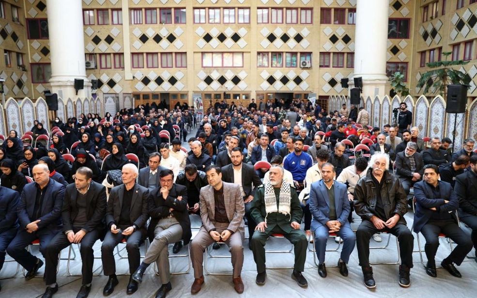 ‌حاج قاسم سلیمانی فاتح دل‌ها و پهلوان میدان جهاد و سیاست بود/ هرگز در برابر ‌تهدید و تجاوز کوتاه نخواهیم آمد‌