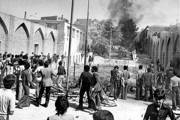 زخم‌های تاریخ در آتش‌سوزی مسجد جامع کرمان
