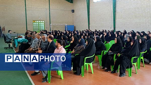 همایش مشاوره و برنامه‌ریزی موفقیت کنکور در دبیرستان دارالفنون