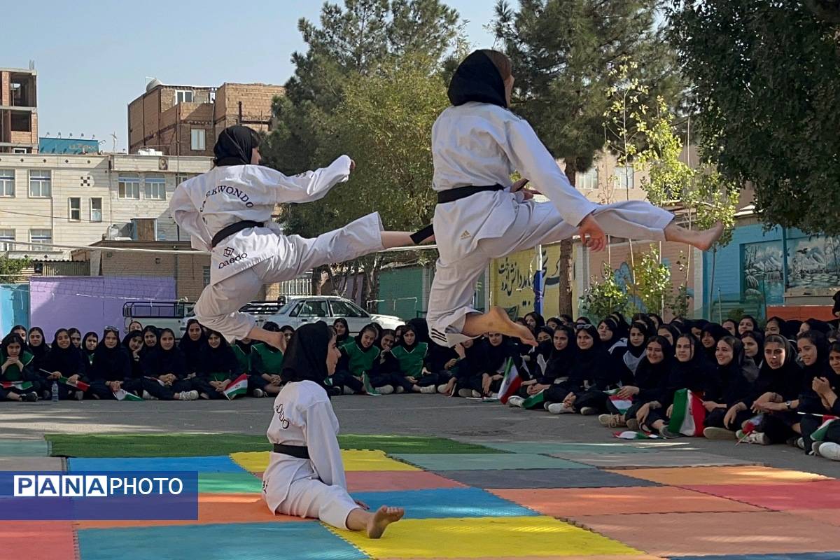 از حرکات رزمی دانشآموزان تا طنابکشی معلمان، المپیاد ورزشی مدرسه حکمت بهارستاندو