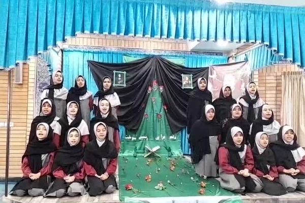 مراسم سالگرد شهدای خدمت در مدرسه شهید هندویان قم