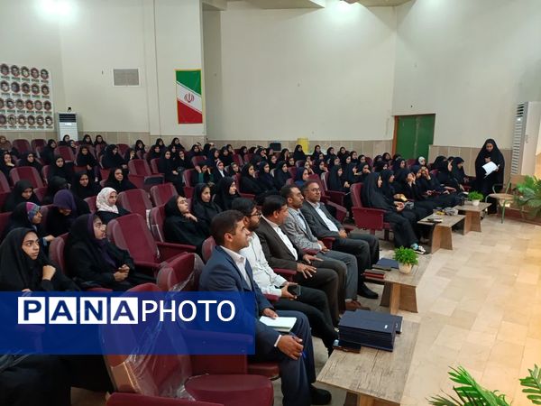 مراسم جشن روز دختر و تجلیل از دختران حافظ قرآن در شهرستان بم