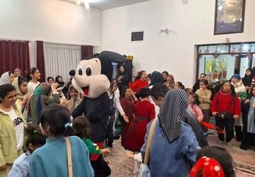 ضیافت افطار و جشن پایان سال مدرسه پیوند