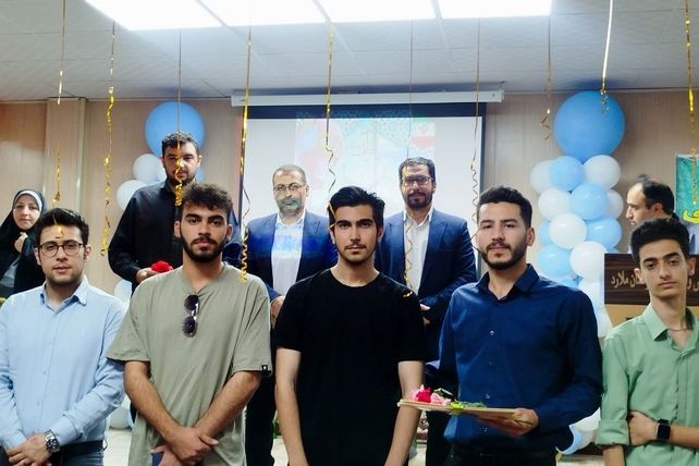 برگزاری مراسم تجلیل از برگزیدگان مسابقات قرآنی و فرهنگی ،هنری
