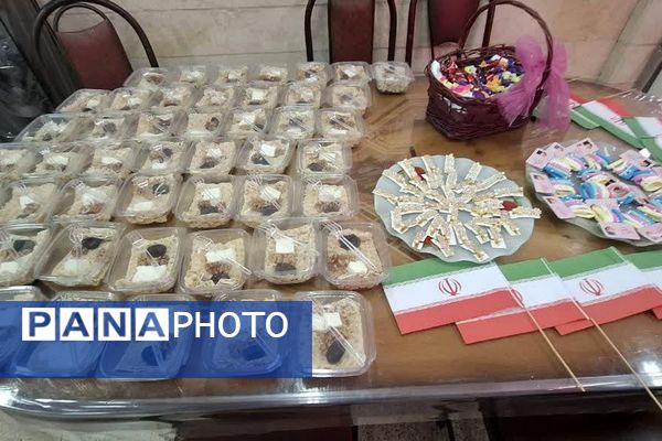 جشن جوانه ها در دبیرستان الهام شریعت کهریزک 
