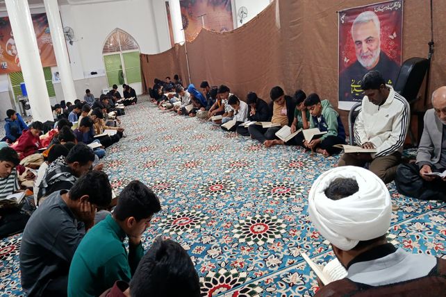 مراسم اعتکاف دانش‌آموزی در مسجد نور سندرک