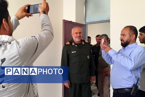 بازدید مسئولان از مدارس نوسازی‌شده لردگان در طرح ملی شهید عجمیان 