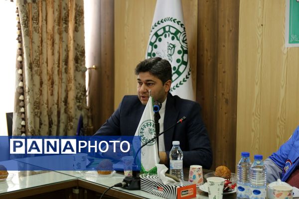 جلسه هماهنگی بیست و هفتمین مانور زلزله و ایمنی در مدارس آذربایجان شرقی