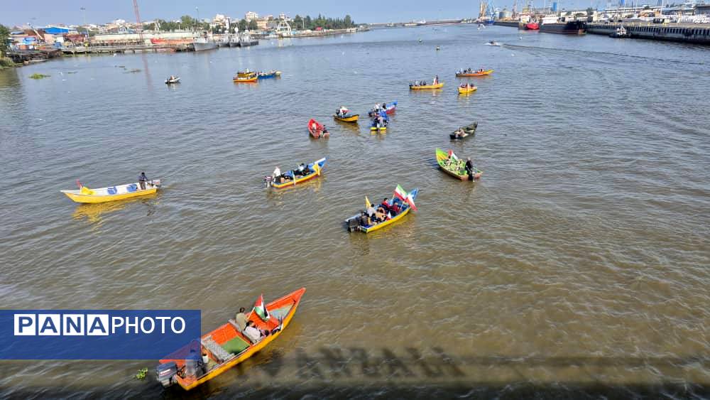 قایقداران بندر انزلی با «کاروان صمود» به ناوگان جهانی آزادگان پیوستند