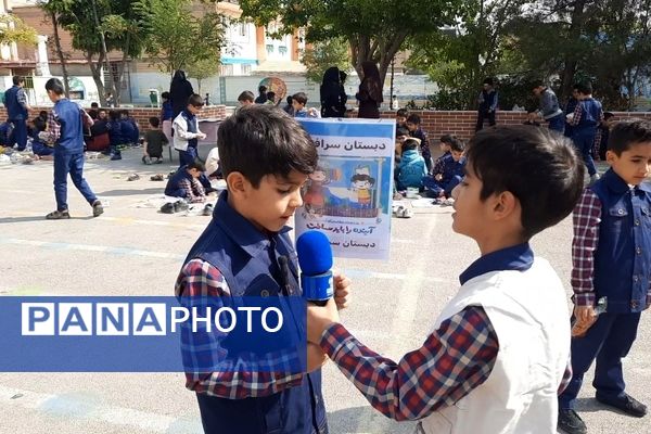 بمناسبت روز جهانی کودک برپایی جشنواره صبحانه سالم در دبستان پسرانه سرافراز ناحیه۷ مشهد